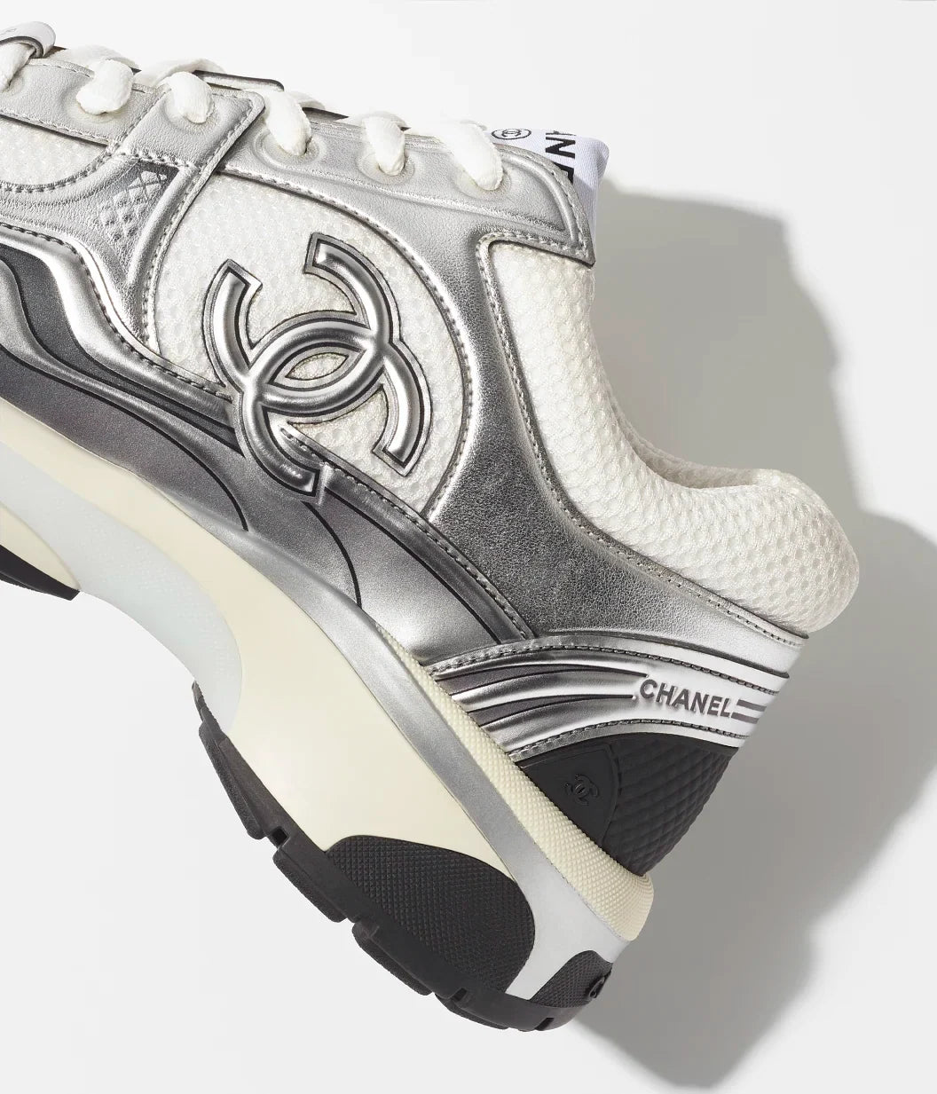 Chanel CC Runner Metalique