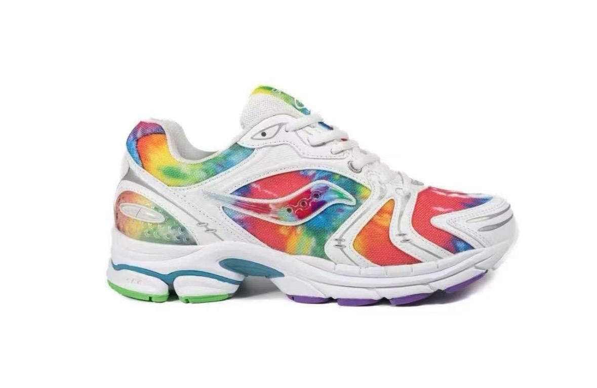 Saucony Triumph 4 Prism